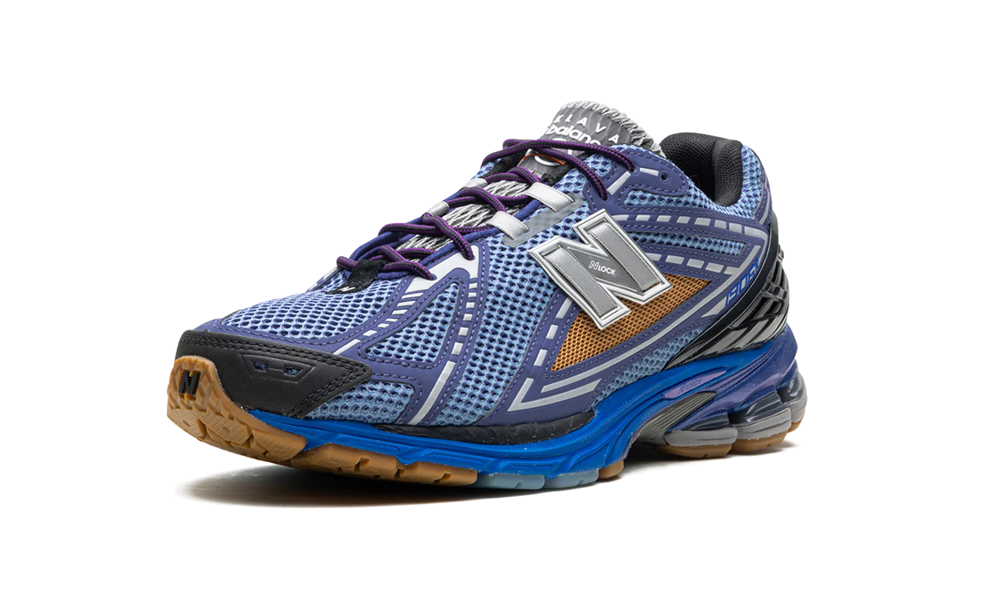 running in a bus station area shoes 1906R "Action Bronson - Medusa Azul"