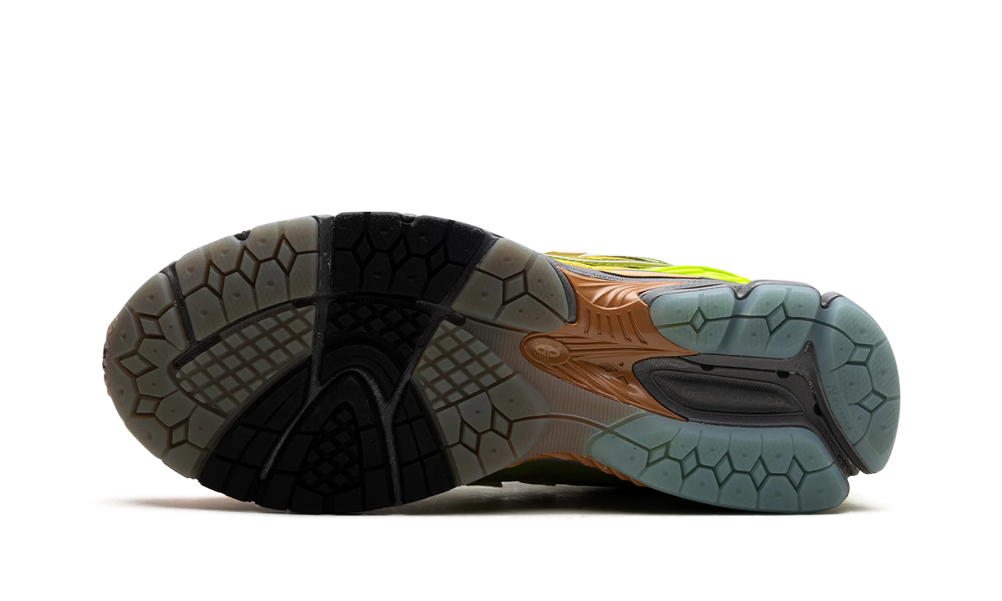 Lightweight Sole Casual Shoes 1906R "Action Bronson - Scorpius"