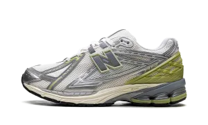 performance - maximized shoes color - white 1906R "Cactus"