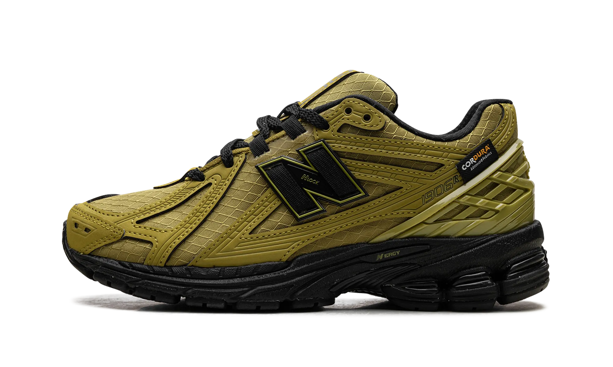 classic - style running shoes 1906R "Cordura Marshland Black"