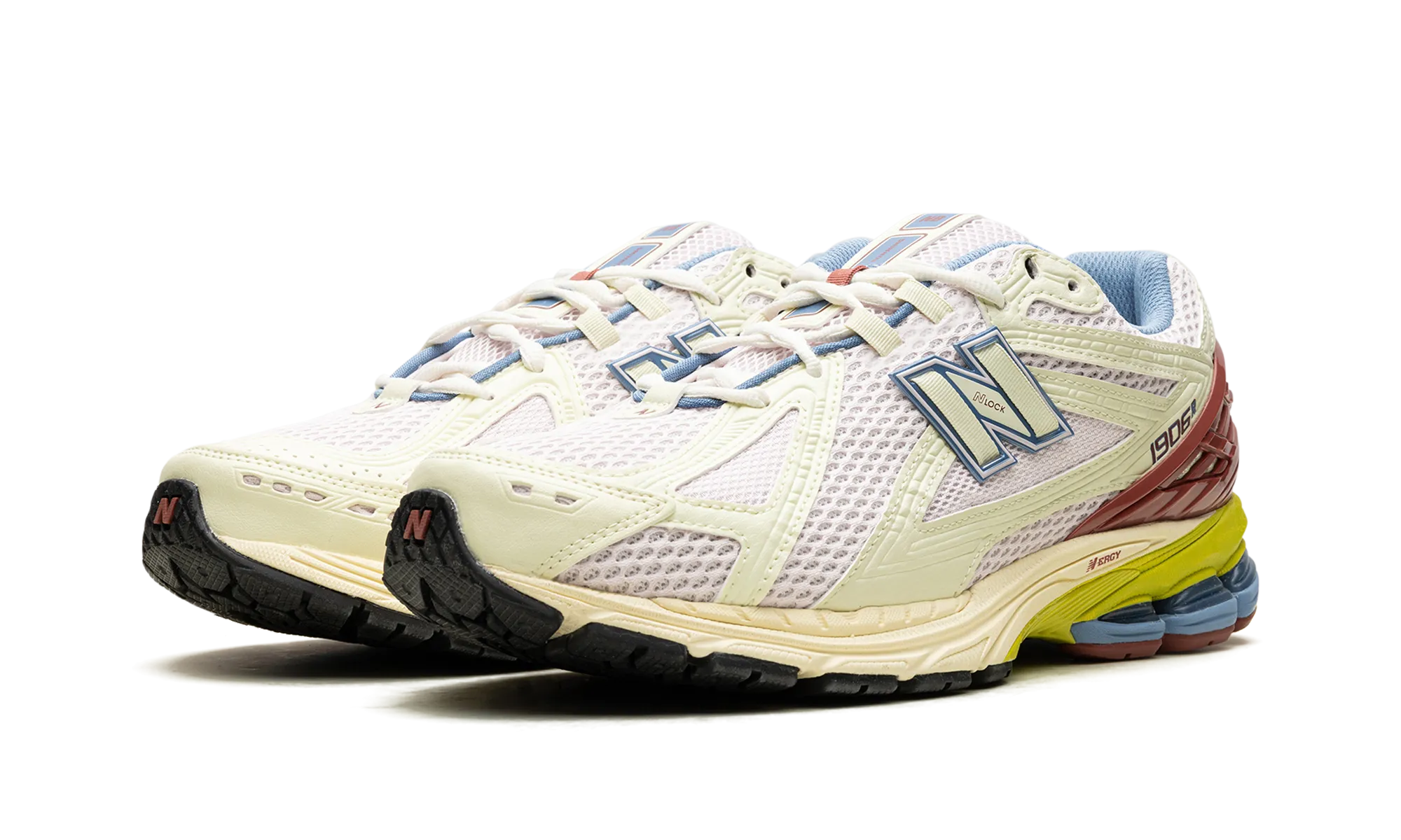 Adult version hill - training 1906R "Dawn Glow/Tamarind"