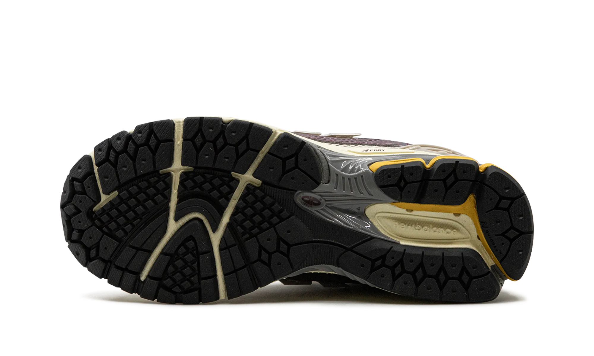 1906R "LICORICE" Mizuno Wave
