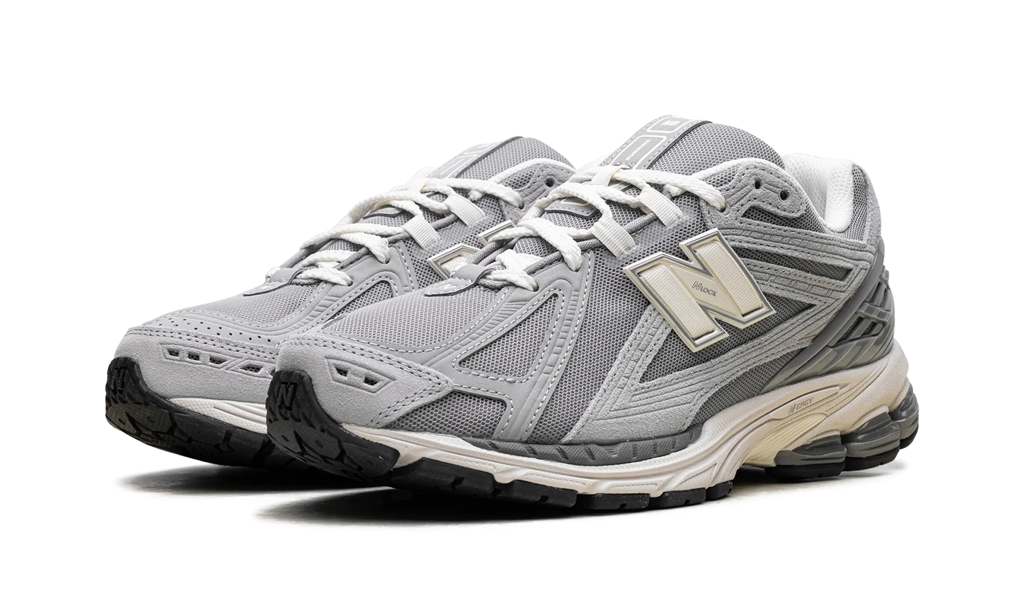 running in a national park shoes running for social interaction 1906R "Raincloud"