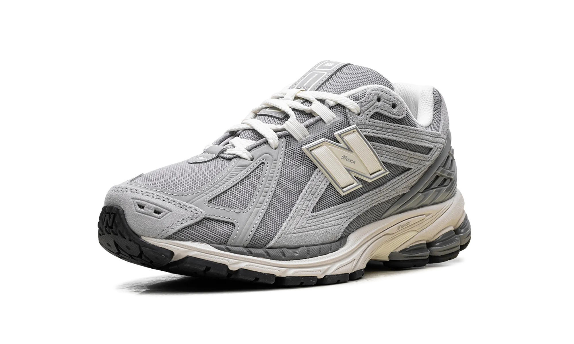 sports shoe gear 1906R "Raincloud"