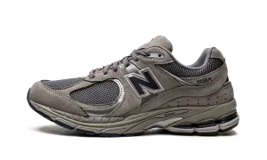 Workout foot - ventilation running shoes 2002R "CASTLEROCK"