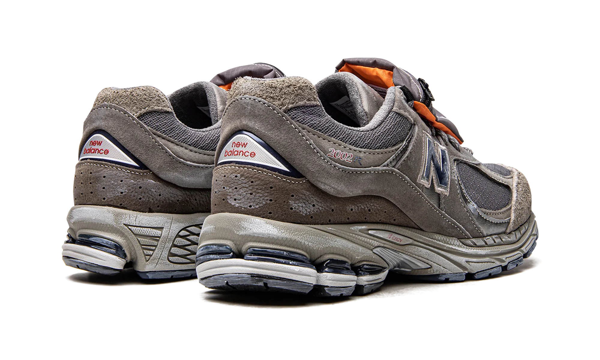 running - event 2002R "Grey Pouch"