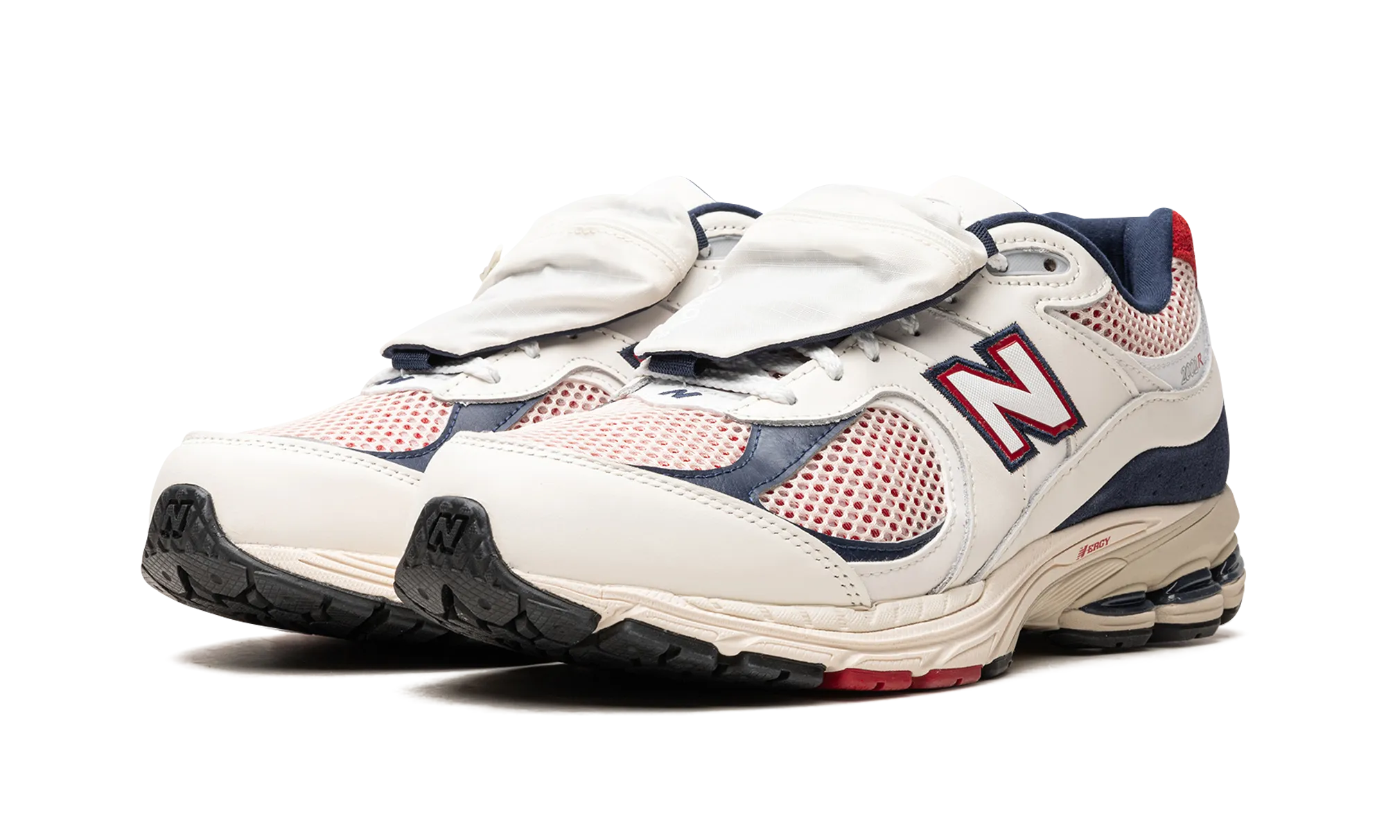 Great functionality running during work breaks 2002R "Sea Salt/Team Red"