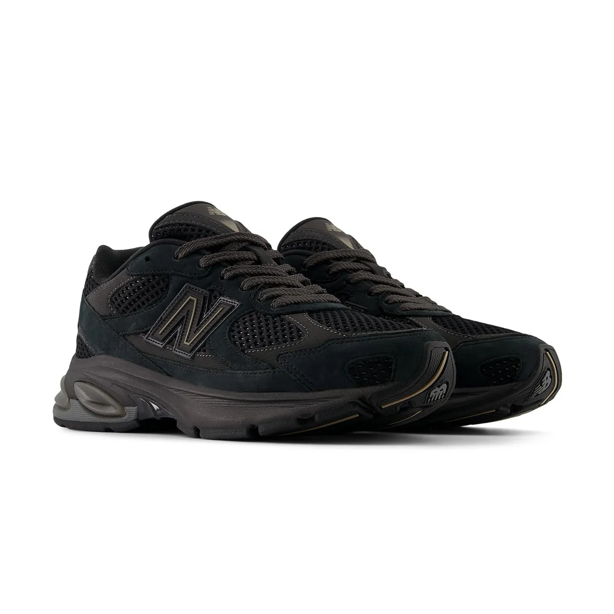 2010 'Black' Wrinkle-Resistant