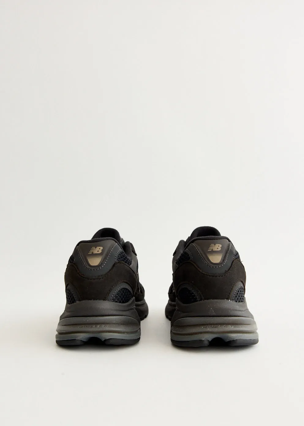 Tailored ease Custom 2010 'Black' Sneakers