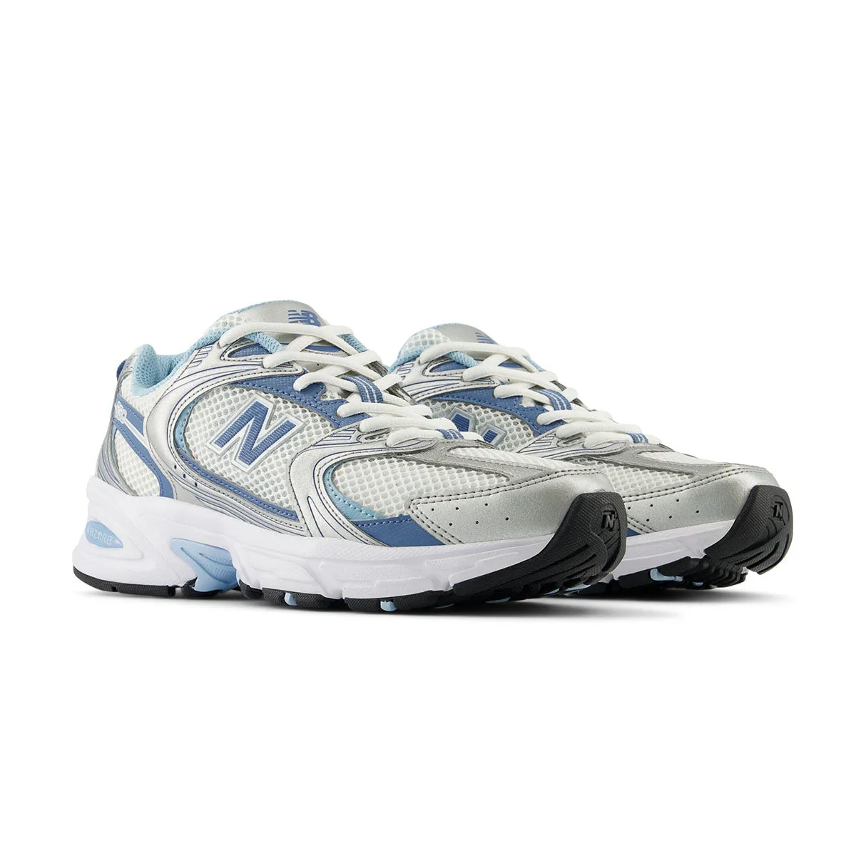 530 ??Silver Heron Blue?? Streamlined silhouette Appealing