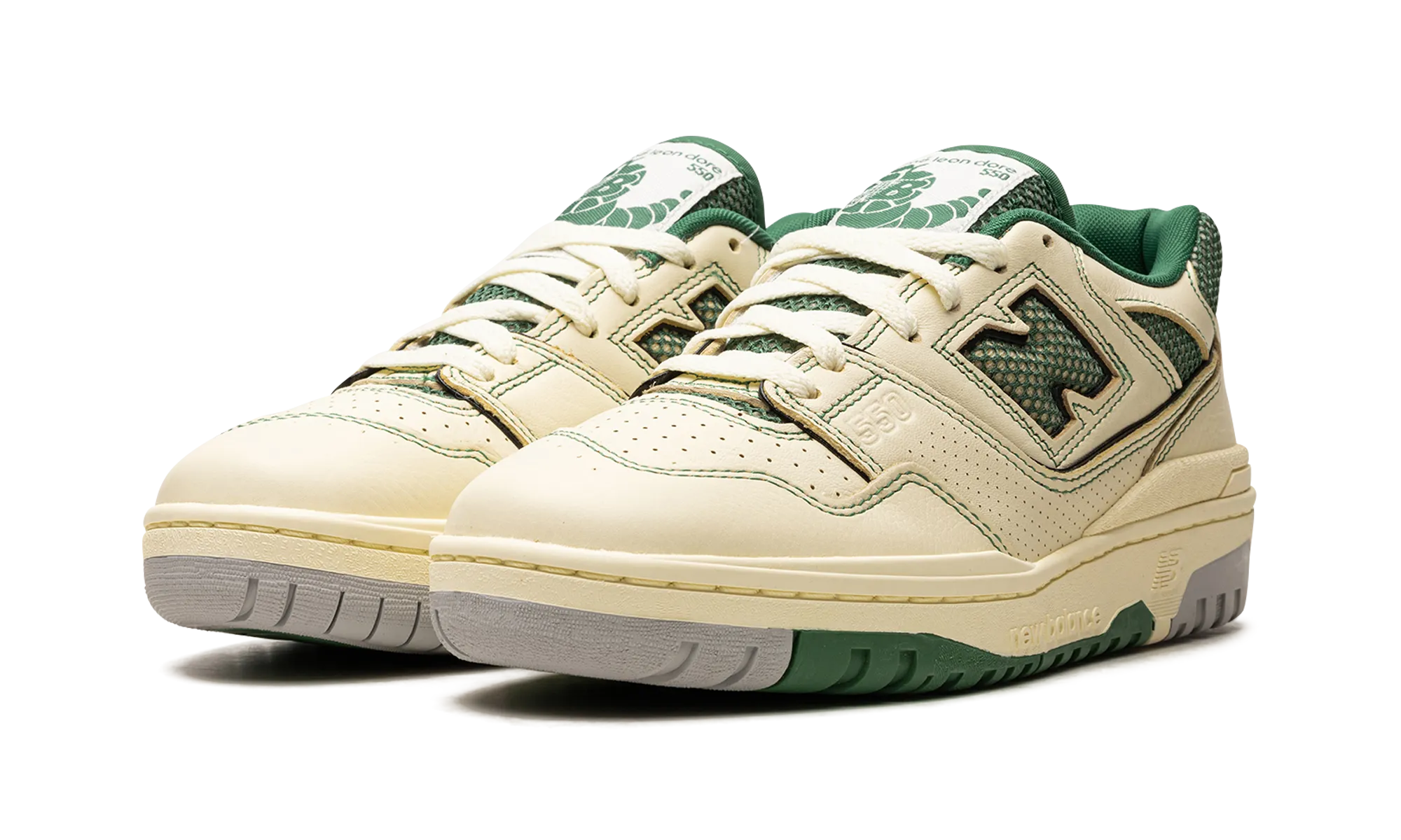 racing - specific shoes Performance-driven 550 "Aim?? Leon Dore - Masaryk Community Gym - Green"