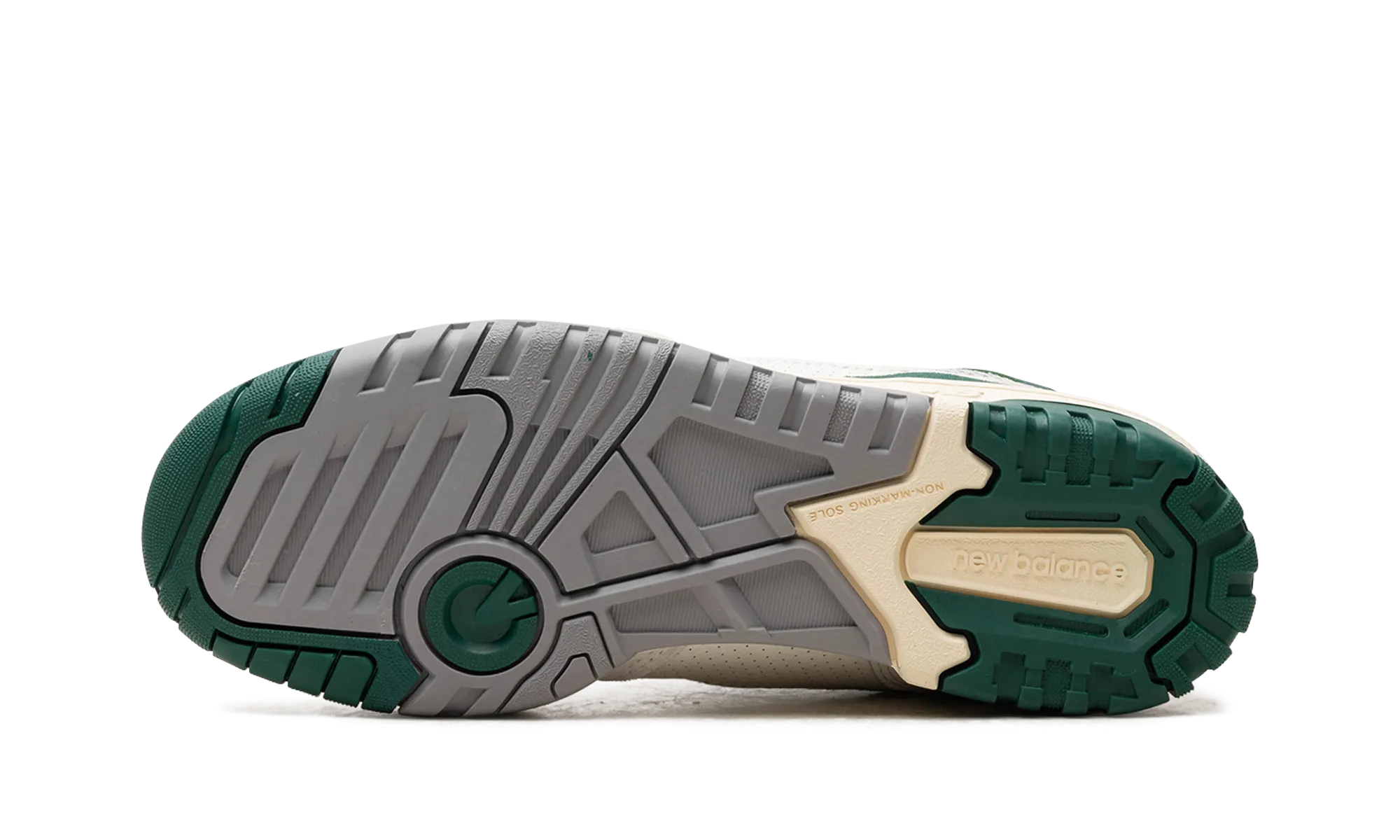 550 "Green" running in the snow shoes