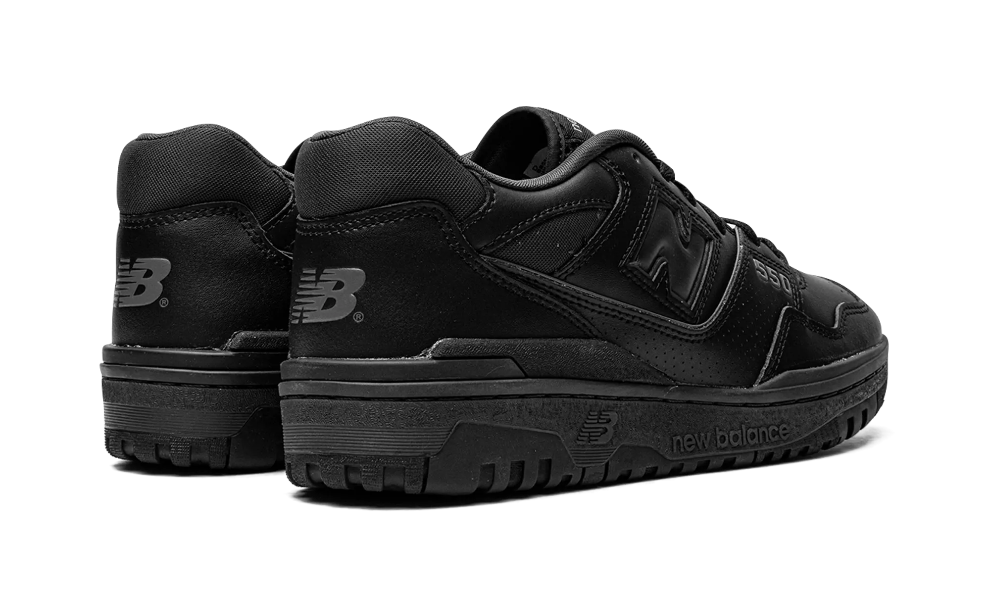 fashionable - functional shoes 550 "Triple Black"