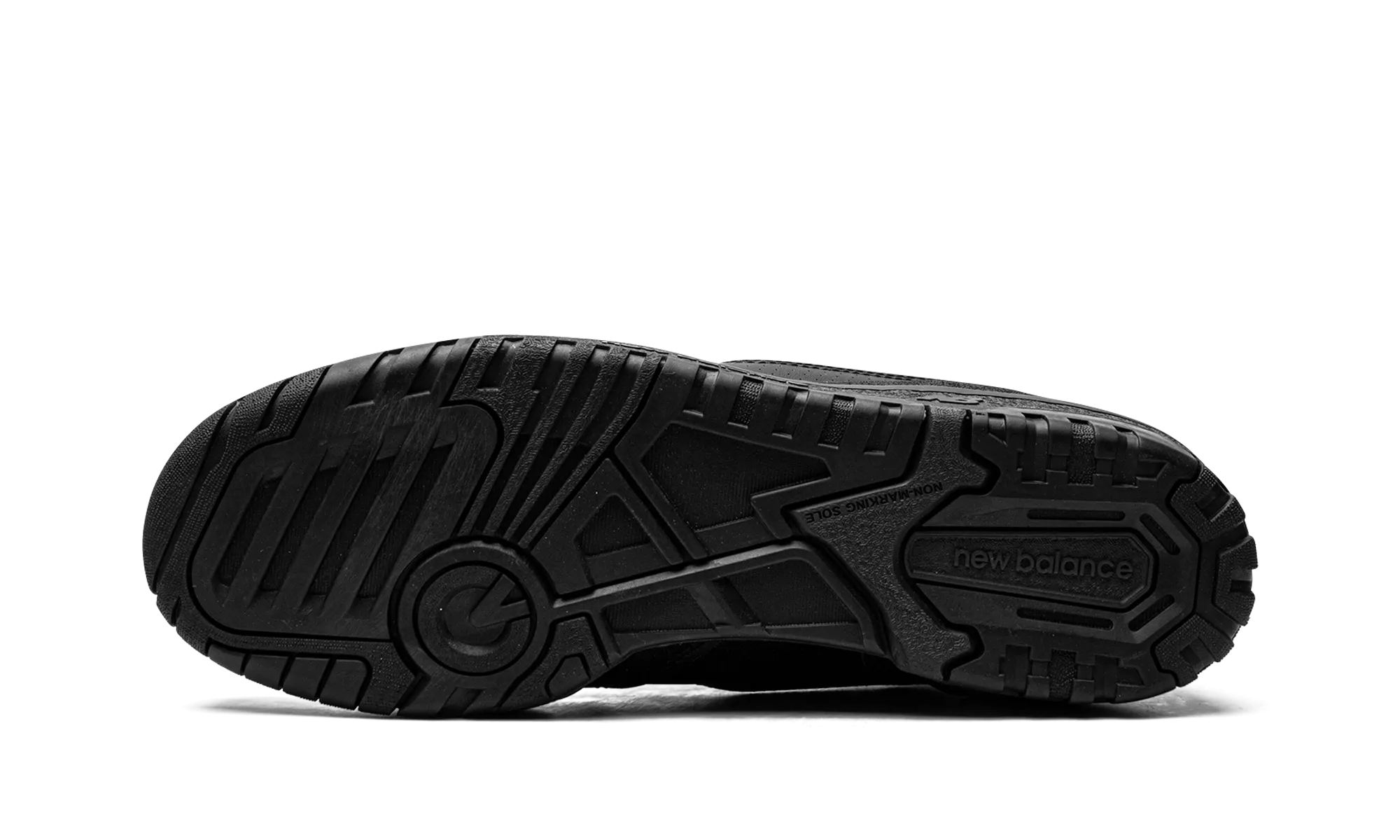 550 "Triple Black" beach - runner