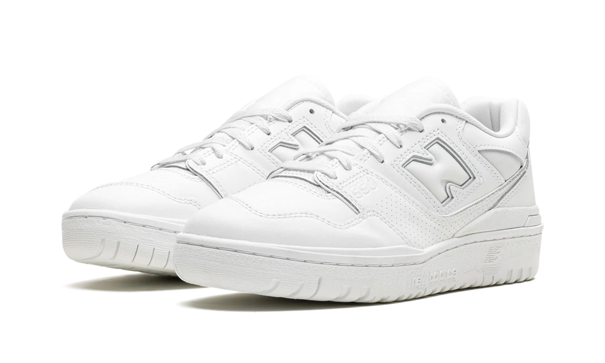 550 WMNS "Triple White" trendy shoe style