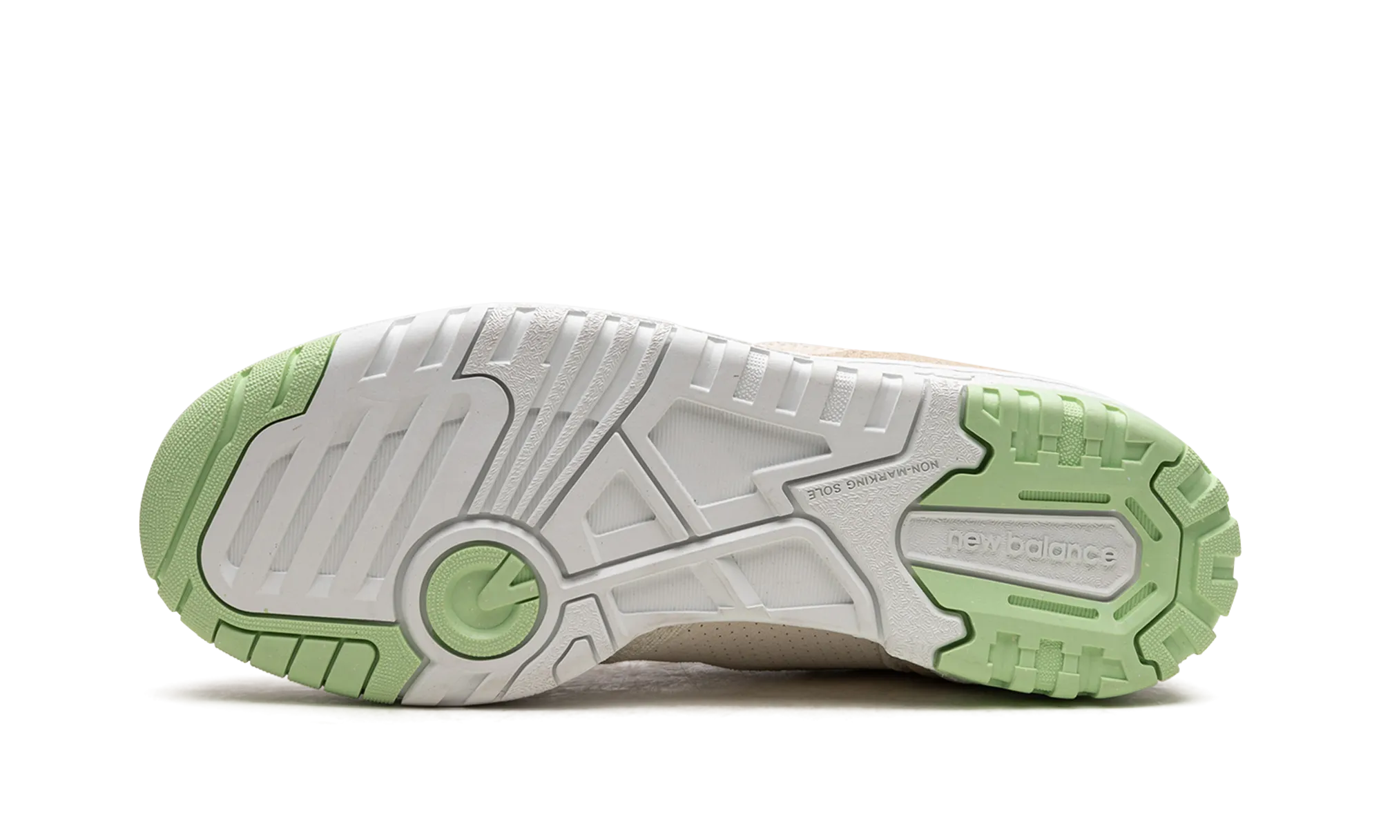 550 WMNS "Turtledove Green Aura" running with a hat tear - resistant