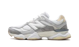 running in a mud pot area shoes toe - box - roomy - design - spaciousness shoes 9060 "Grey / Beige"