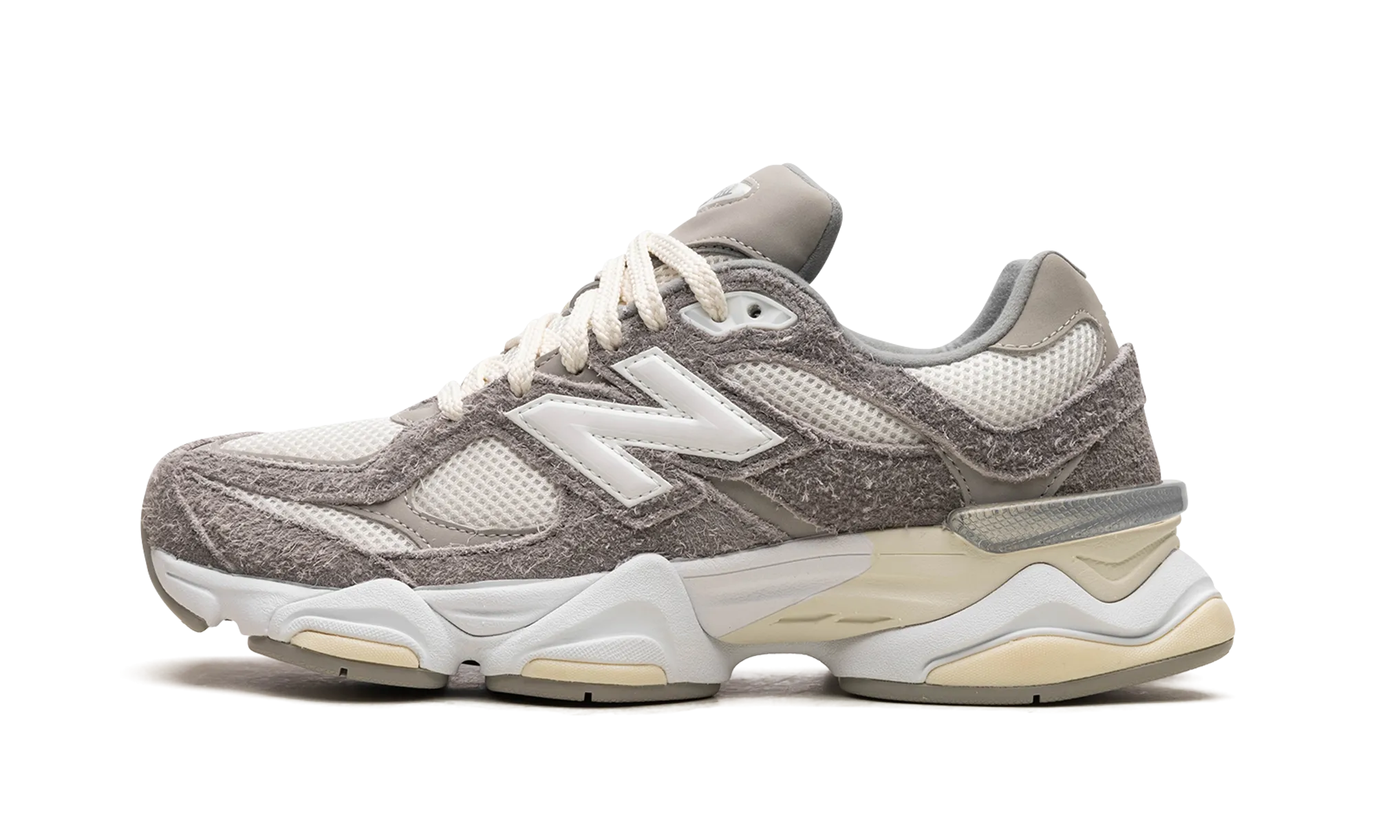 9060 "Grey / White" moderate - performance shoes