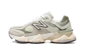 9060 "Olive" moisture - wicking - design shoes