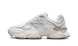 9060 "Reflection Raincloud Quarry Blue" road races