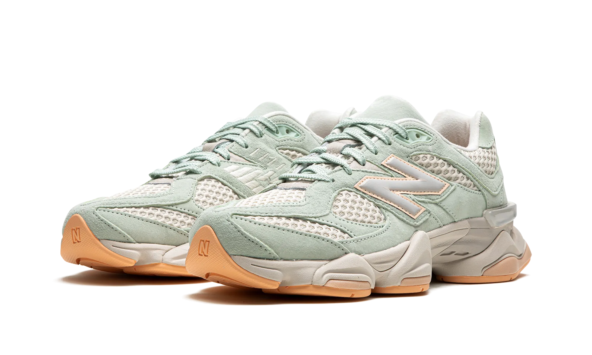 9060 "The Whitaker Group - Missing Pieces - Moss Green" custom - fit solo running shoe usability