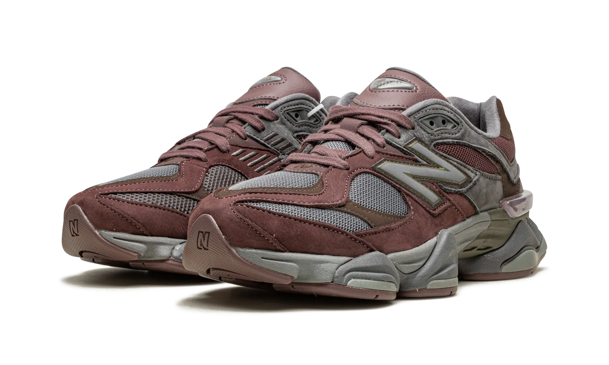color - yellow grass - surface running shoes 9060 "Truffle"