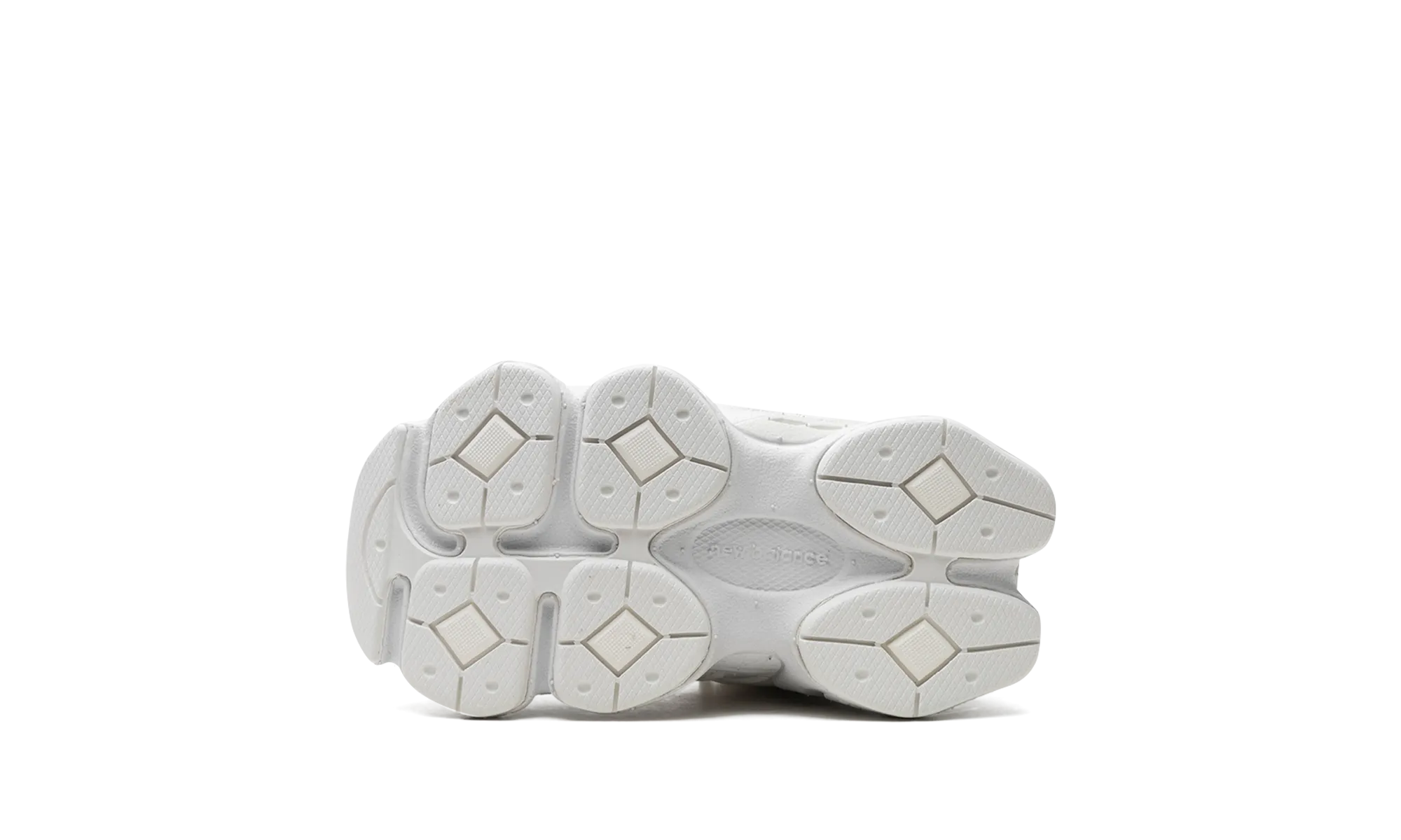 9060 TD "Reflection" Hilly terrain adaptability appliqued running option