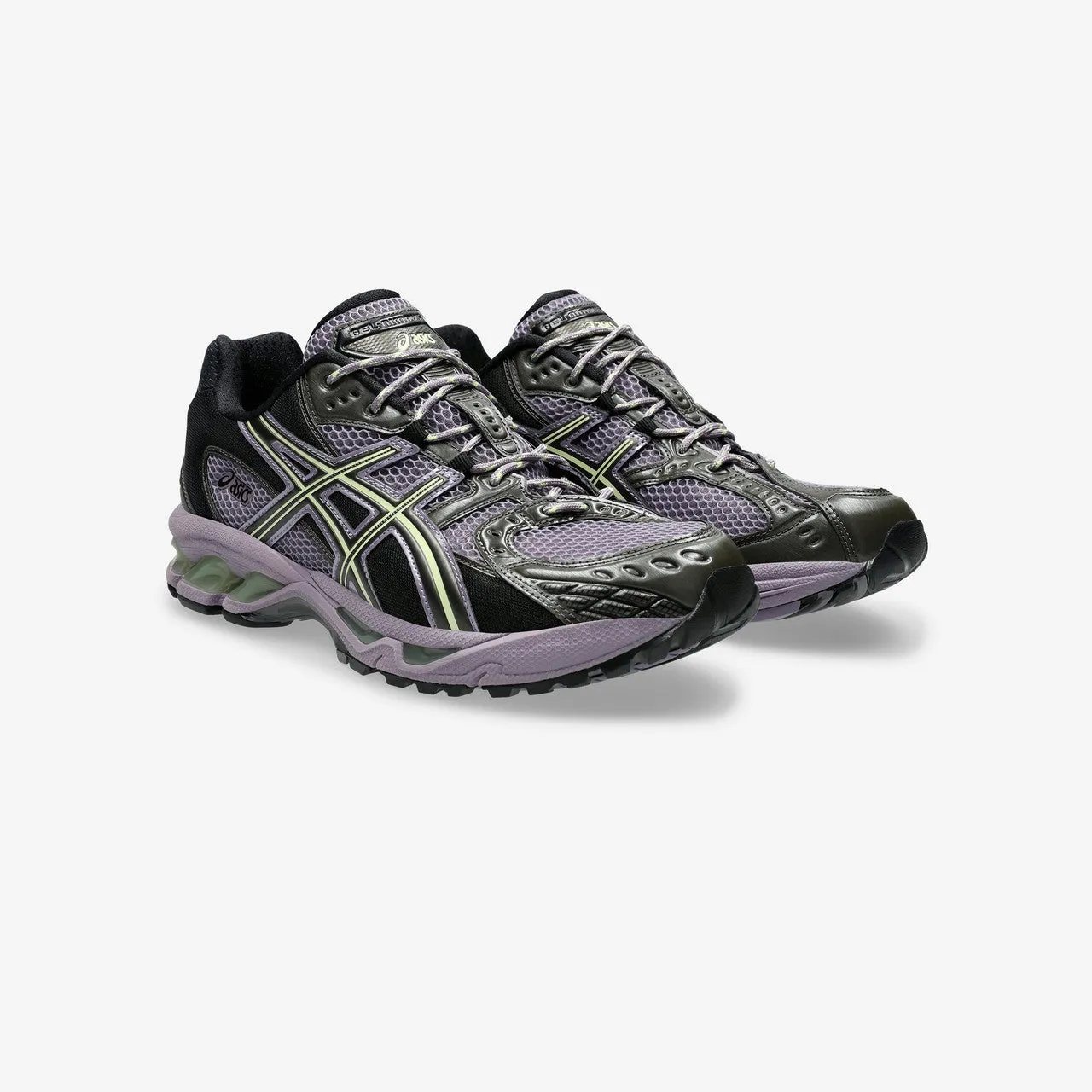 Gel-Nimbus 10.1 Multi Density Cushioning Stylish grip