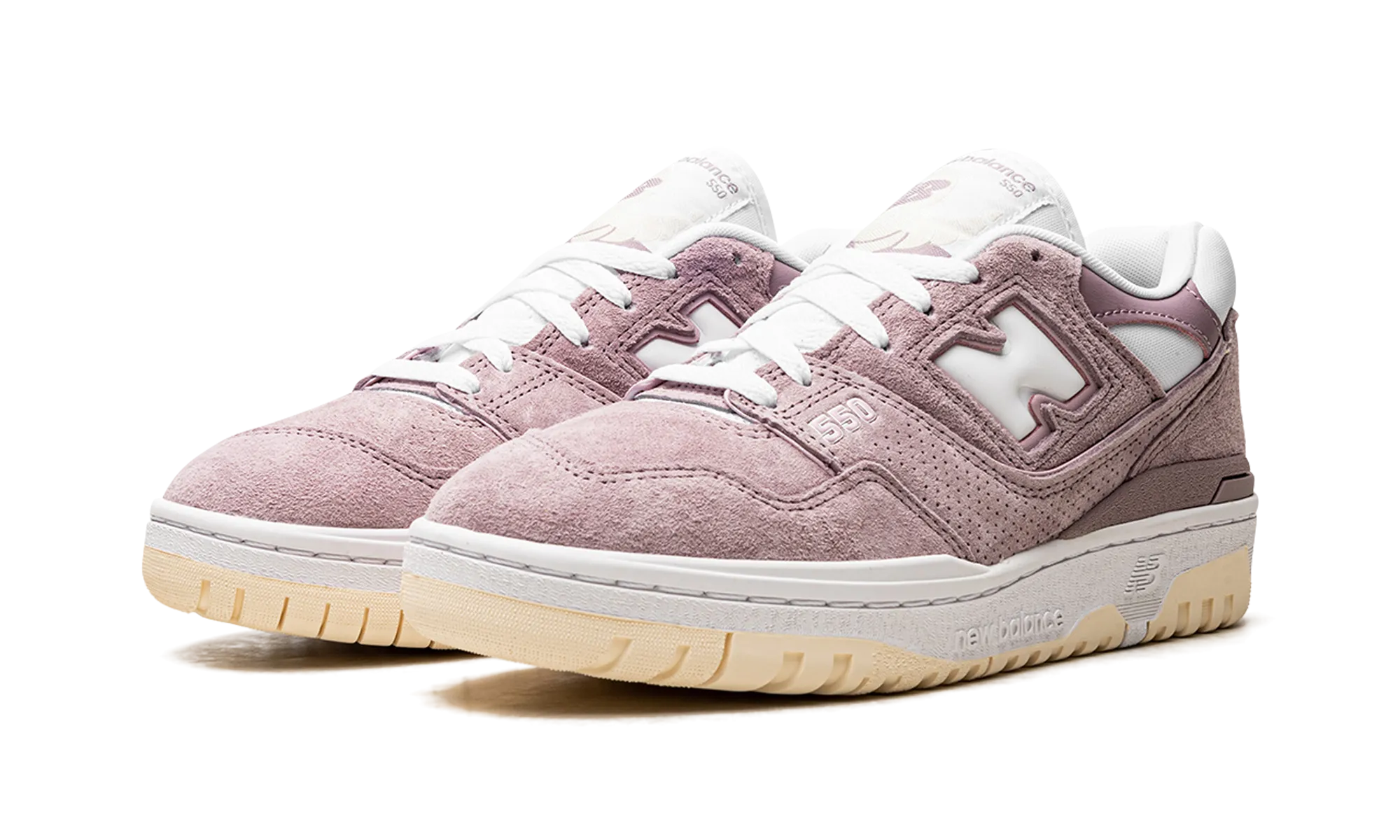550 WMNS "Lilac Chalk" running in humid weather shoes classic shoe aesthetic