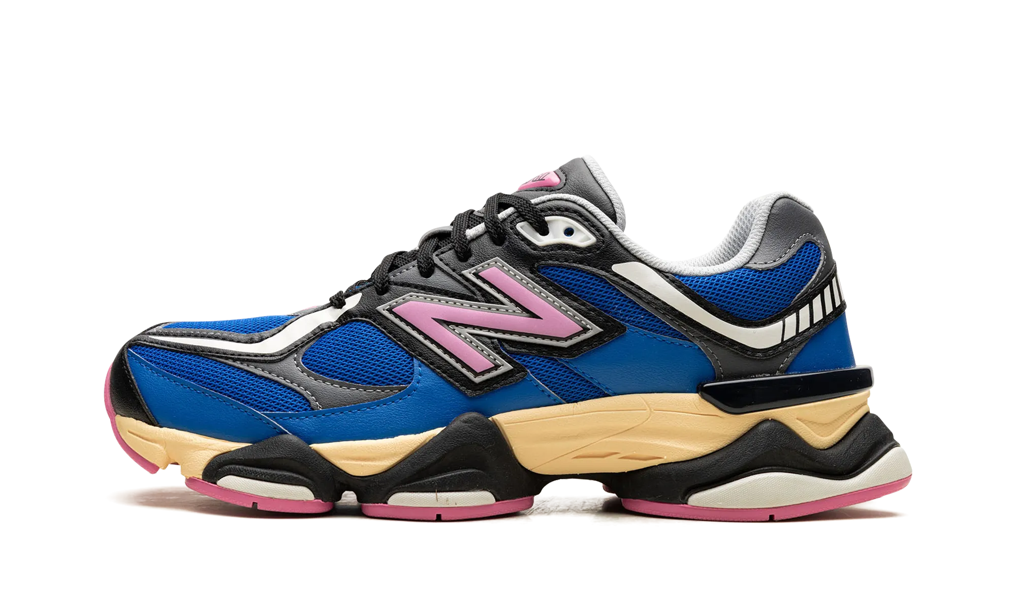 running in hot weather shoes 9060 "Blue / Pink"