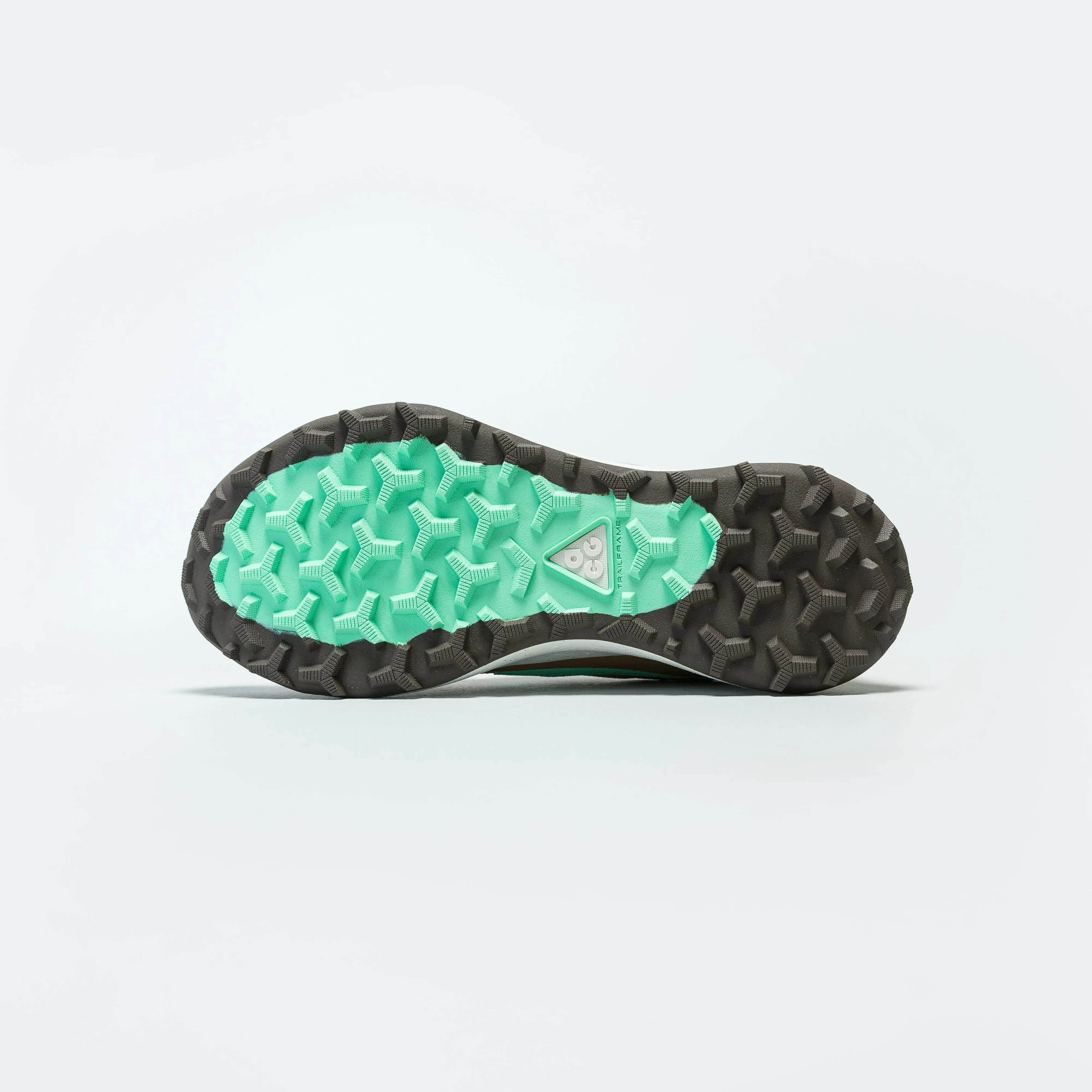 Refined fit Abrasion Shield Technology ACG Lowcate - Limestone/Green Glow/Dk. Driftwood