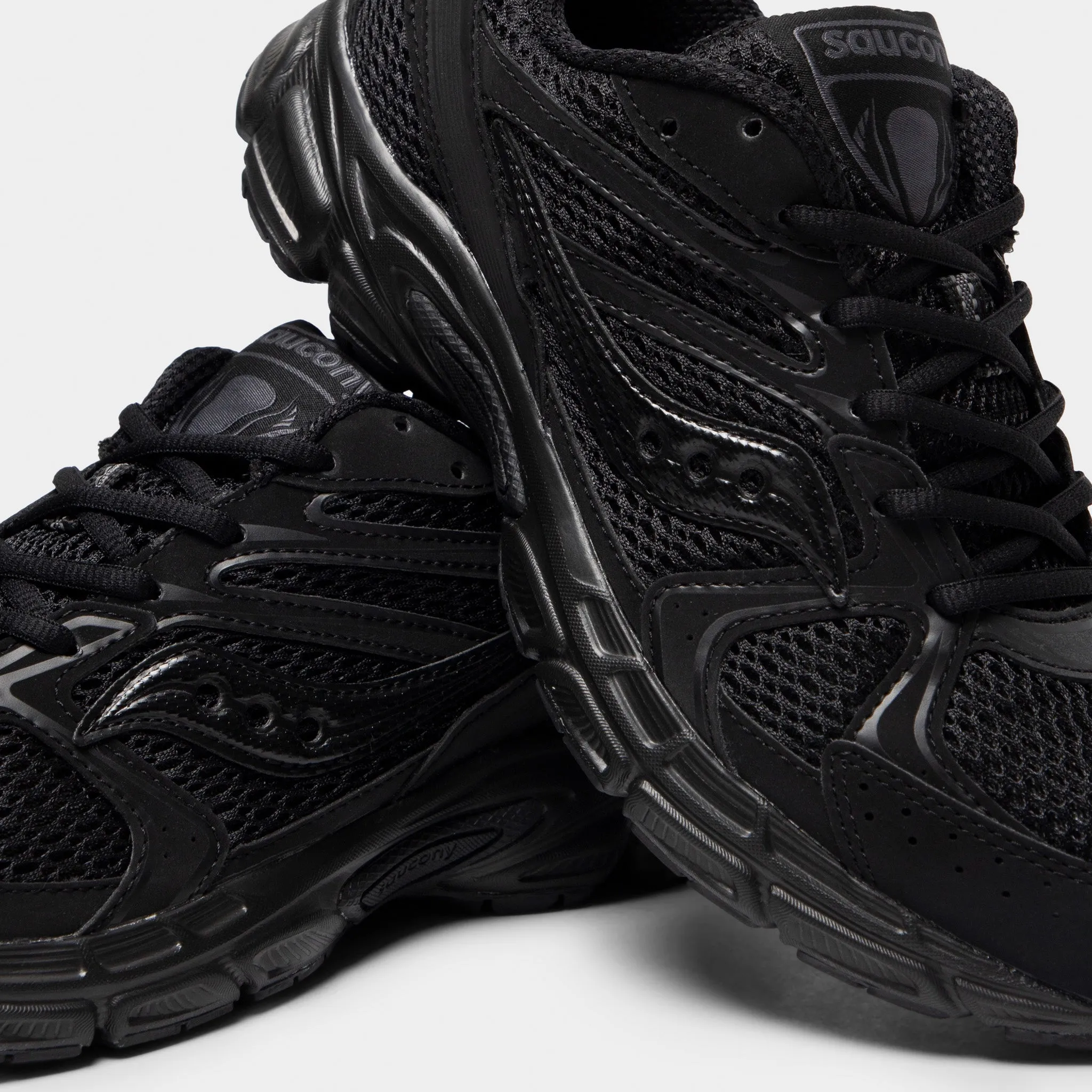 Saucony Ride Millennium Black / Black Quick Gear School Go