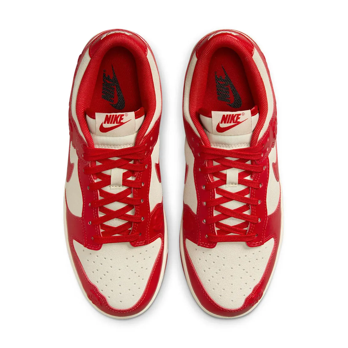Wmns Dunk Low 'Red Roses' men's medium crucial