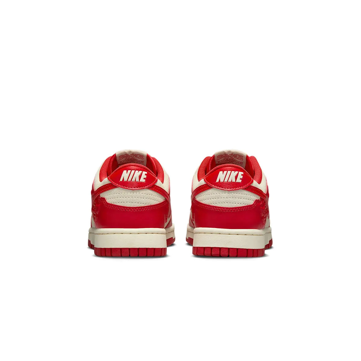 Casual flexibility Wmns Dunk Low 'Red Roses'