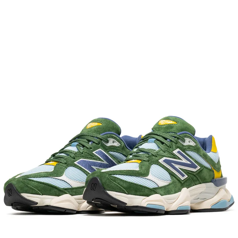 Recycled Rubber Base Street Fit New Balance 9060 - Dark Alpine Green/Frosted Glass