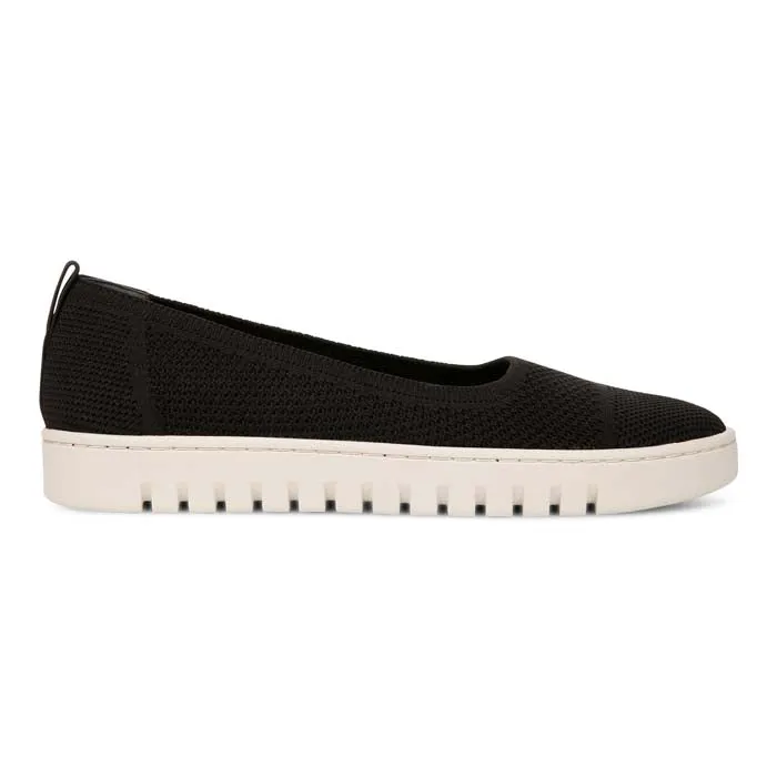 Follow Hike Ice Walk Womens Vionic Uptown Skimmer in Black