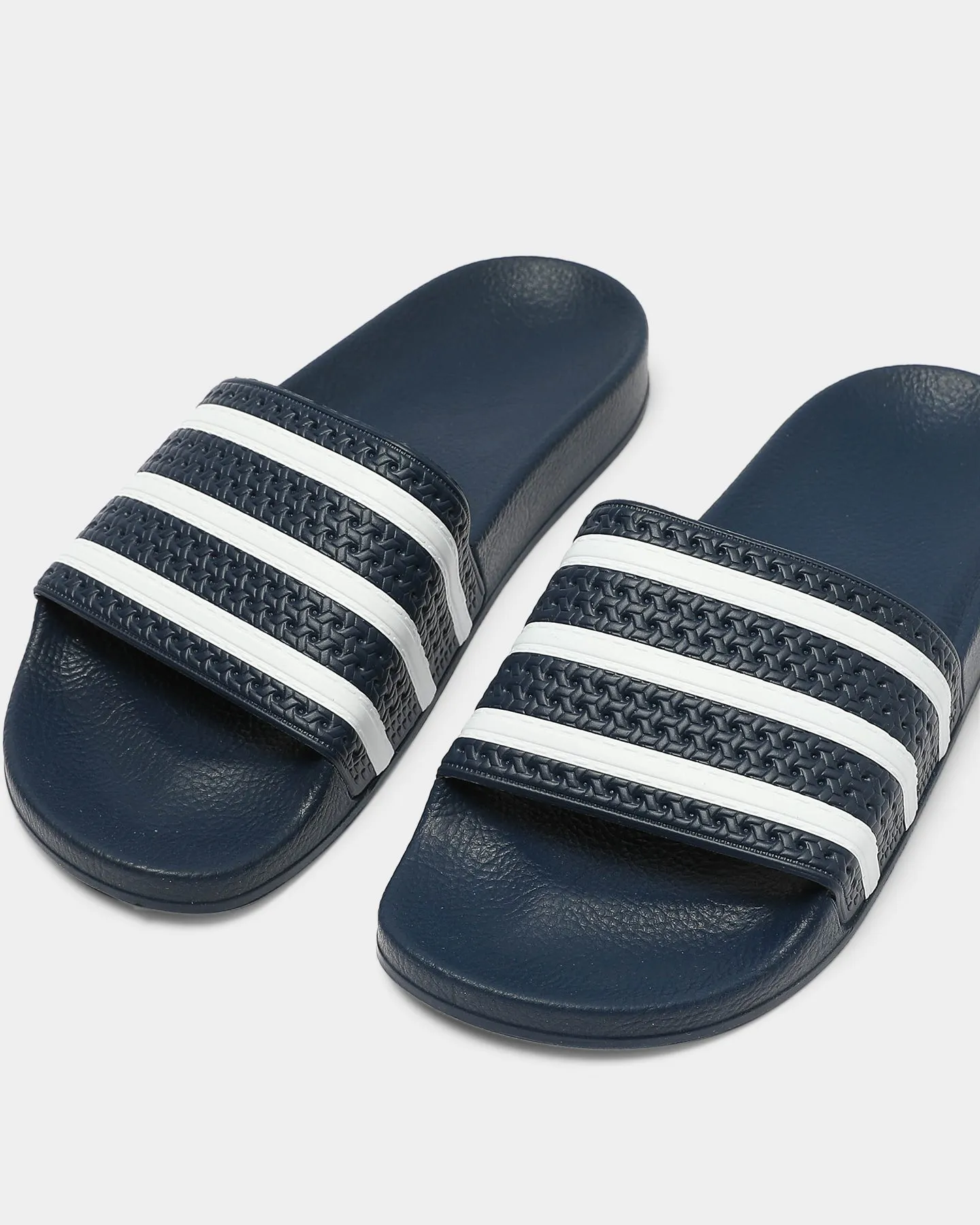 Dark Edge Adidas Originals Adilette Slide Navy/White