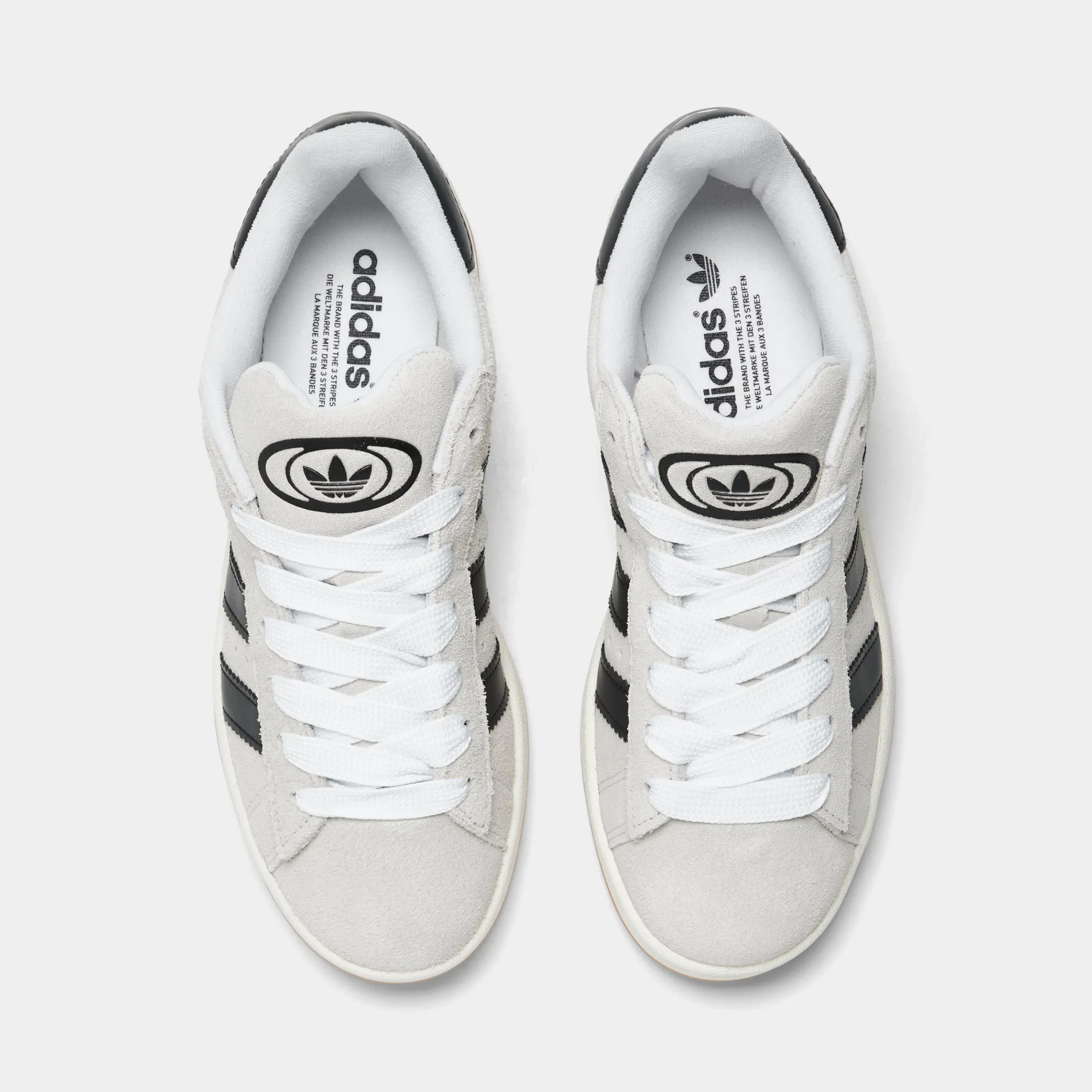 Camera Look adidas Originals Women's Campus 00s Crystal / Core Black - Off White