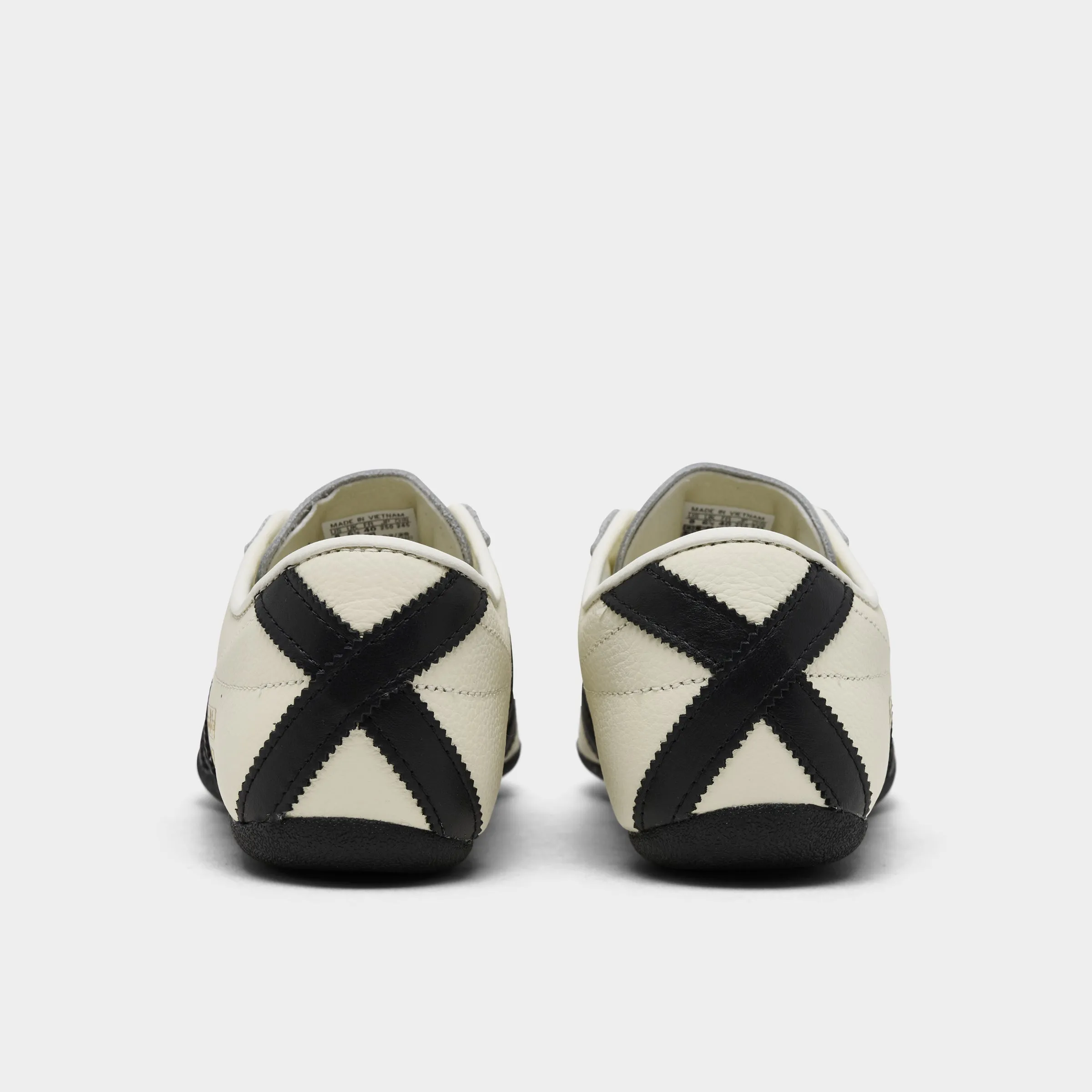 Classic Shoes adidas Originals Women's Tokyo Off White / Core Black - Gold