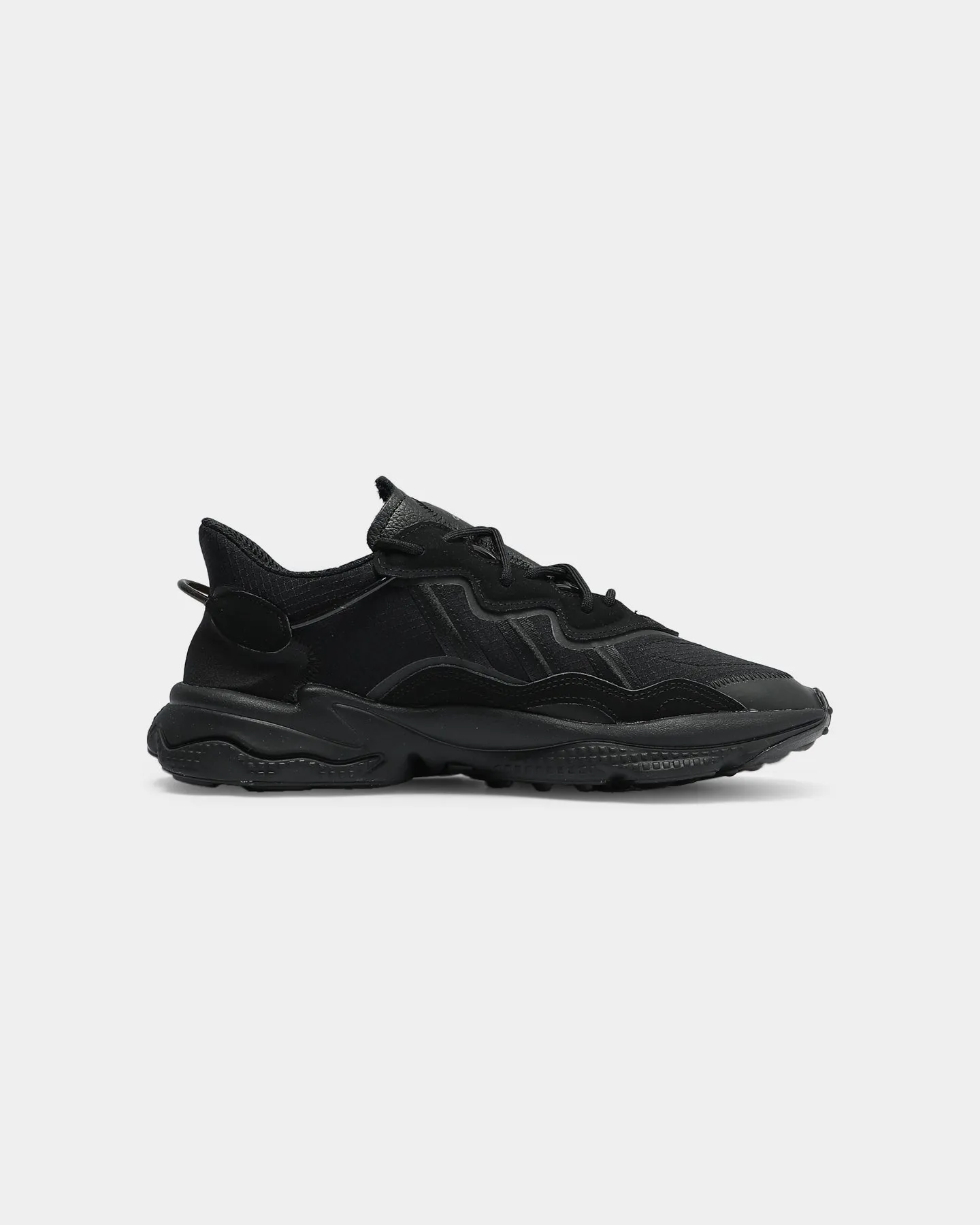 Adidas Ozweego Black/Black/Grey Peace Step