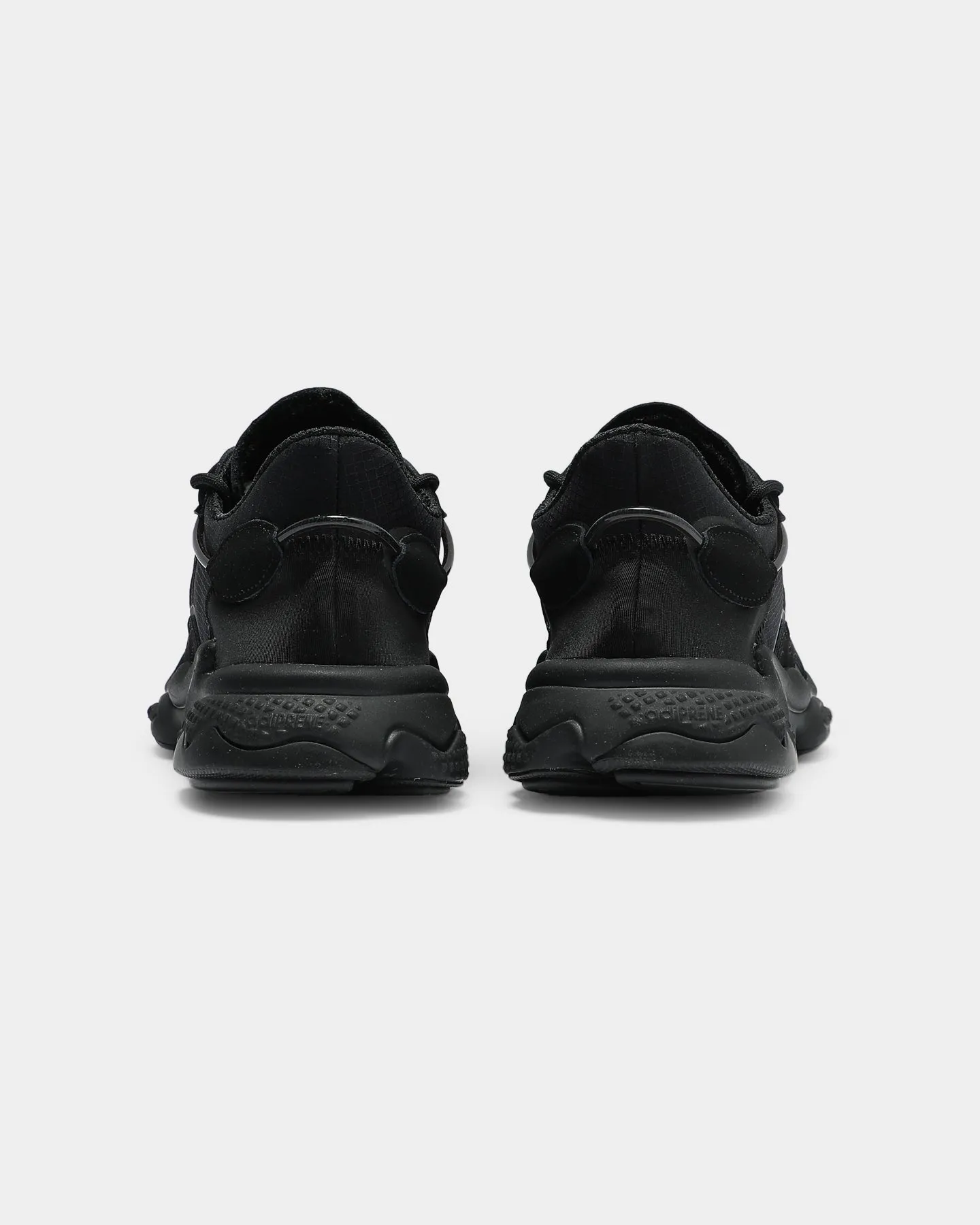 Suede Soft Adidas Ozweego Black/Black/Grey