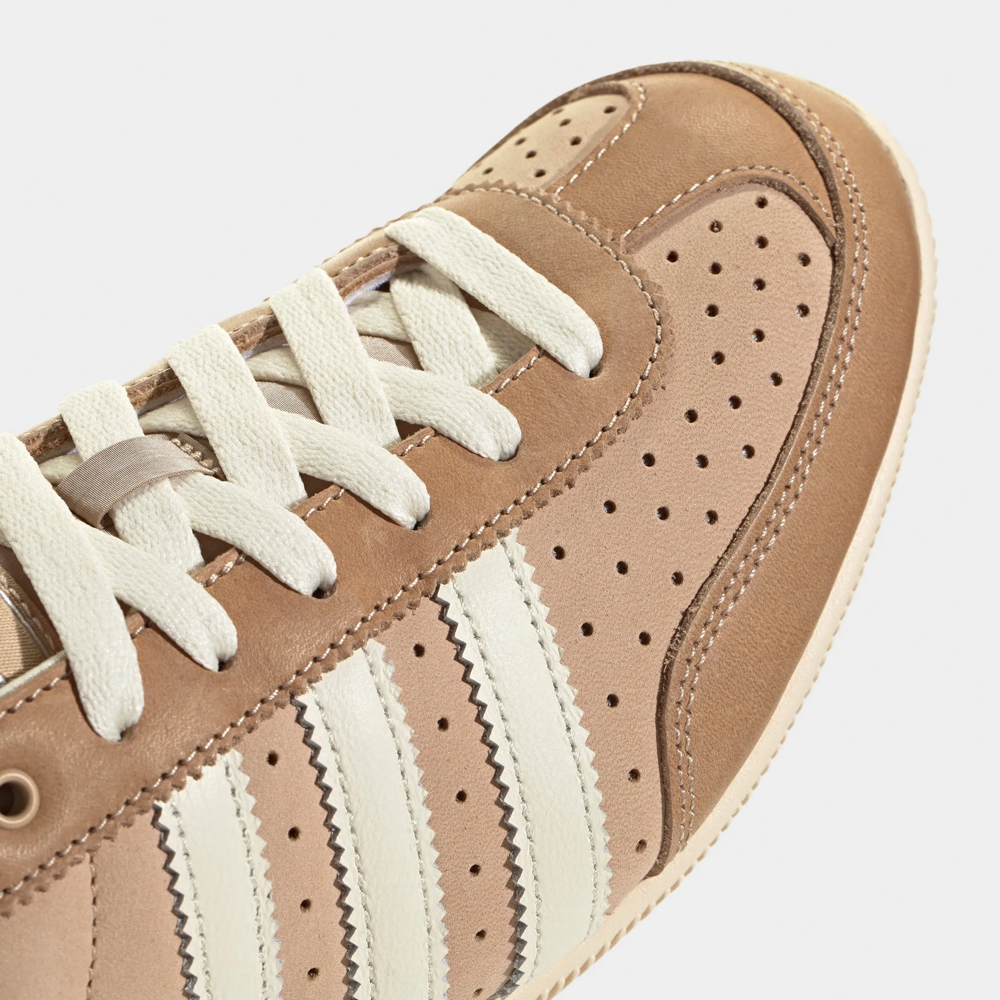 adidas Women's Japan Brown / Tan Clean Finish