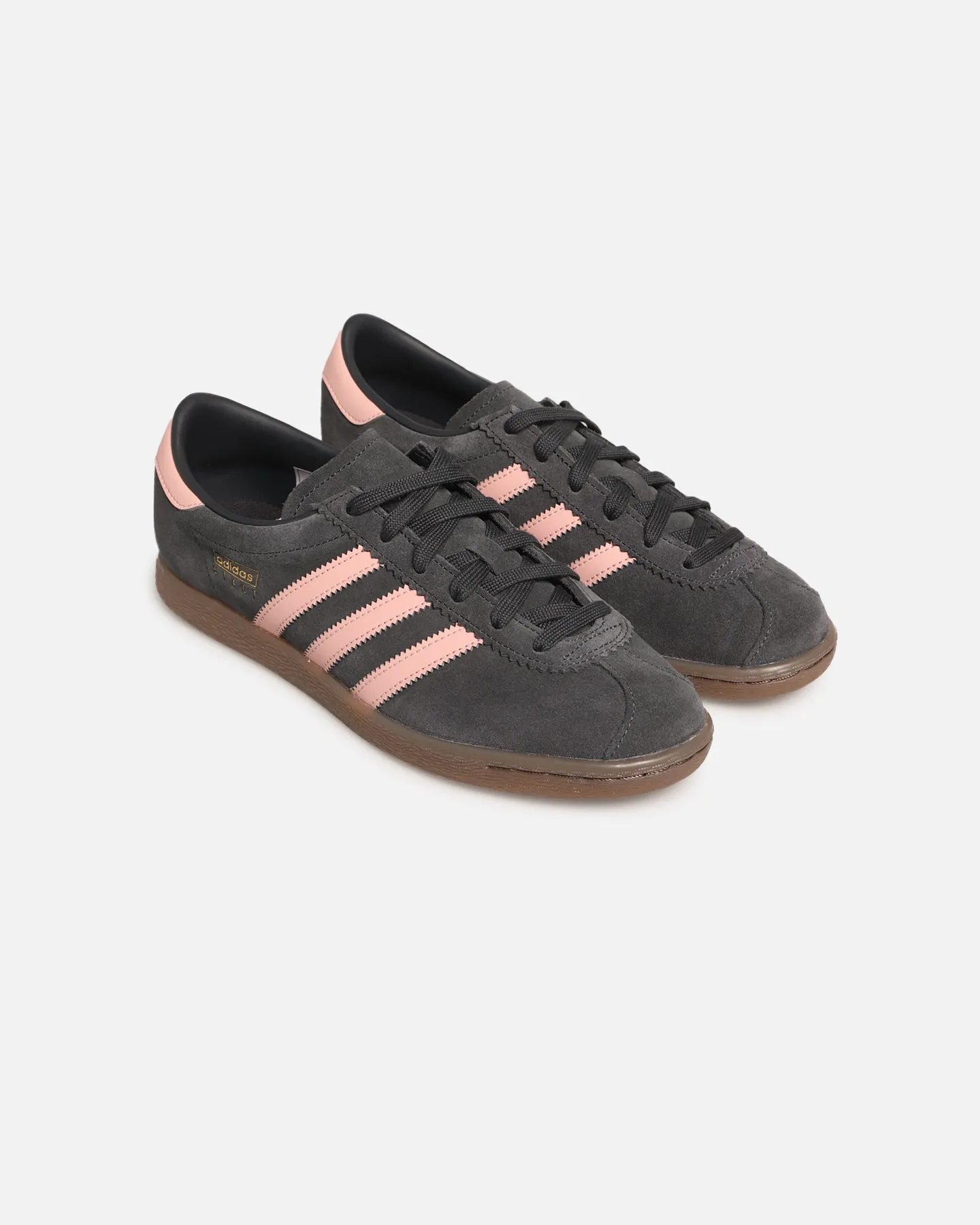 All-Day Wear Adidas Women's Stadt Carbon