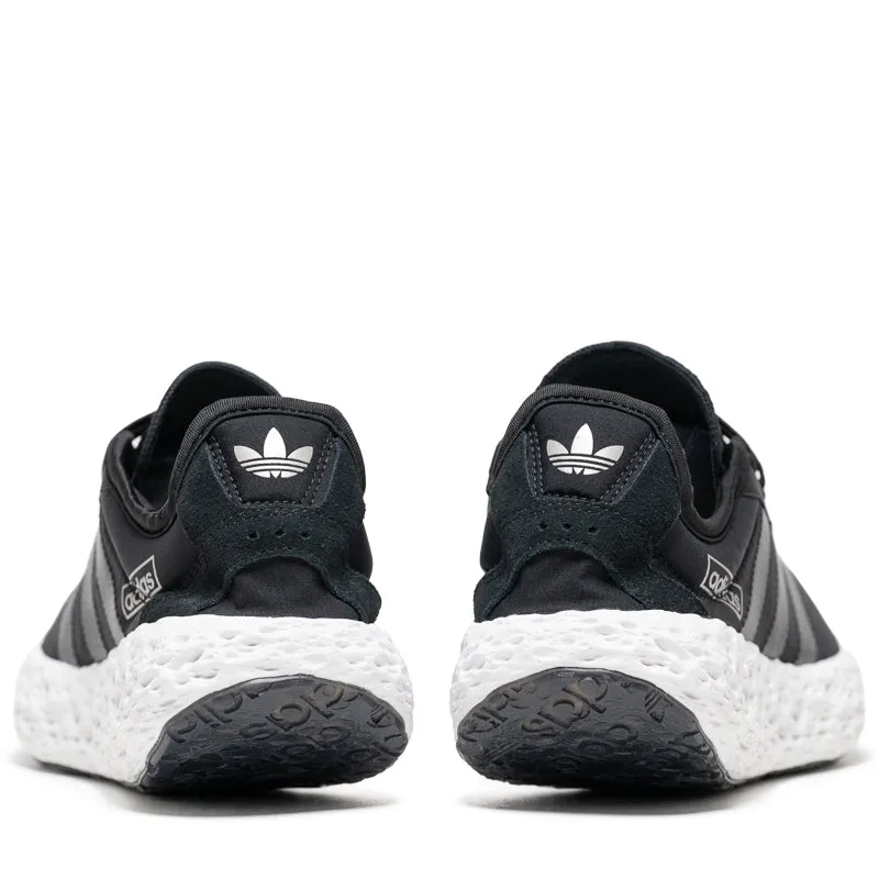 Adidas Zponge - Core Black/Matte Silver Hard Surface Sport Driven