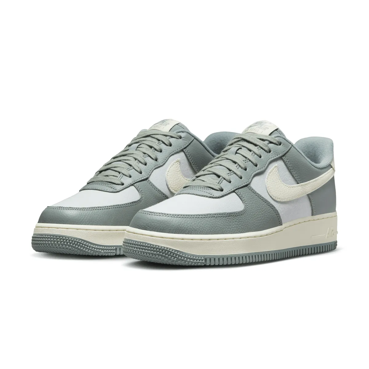 Air Boost Air Force 1 '07 LX 'Mica Green'