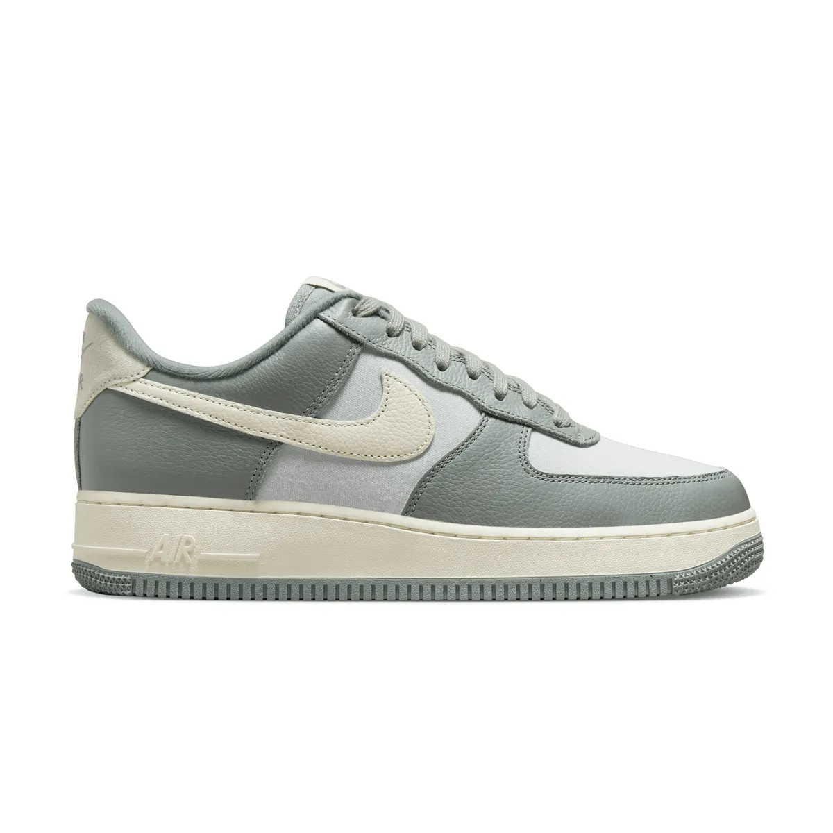 Desert Path Molded Insole Air Force 1 '07 LX 'Mica Green'