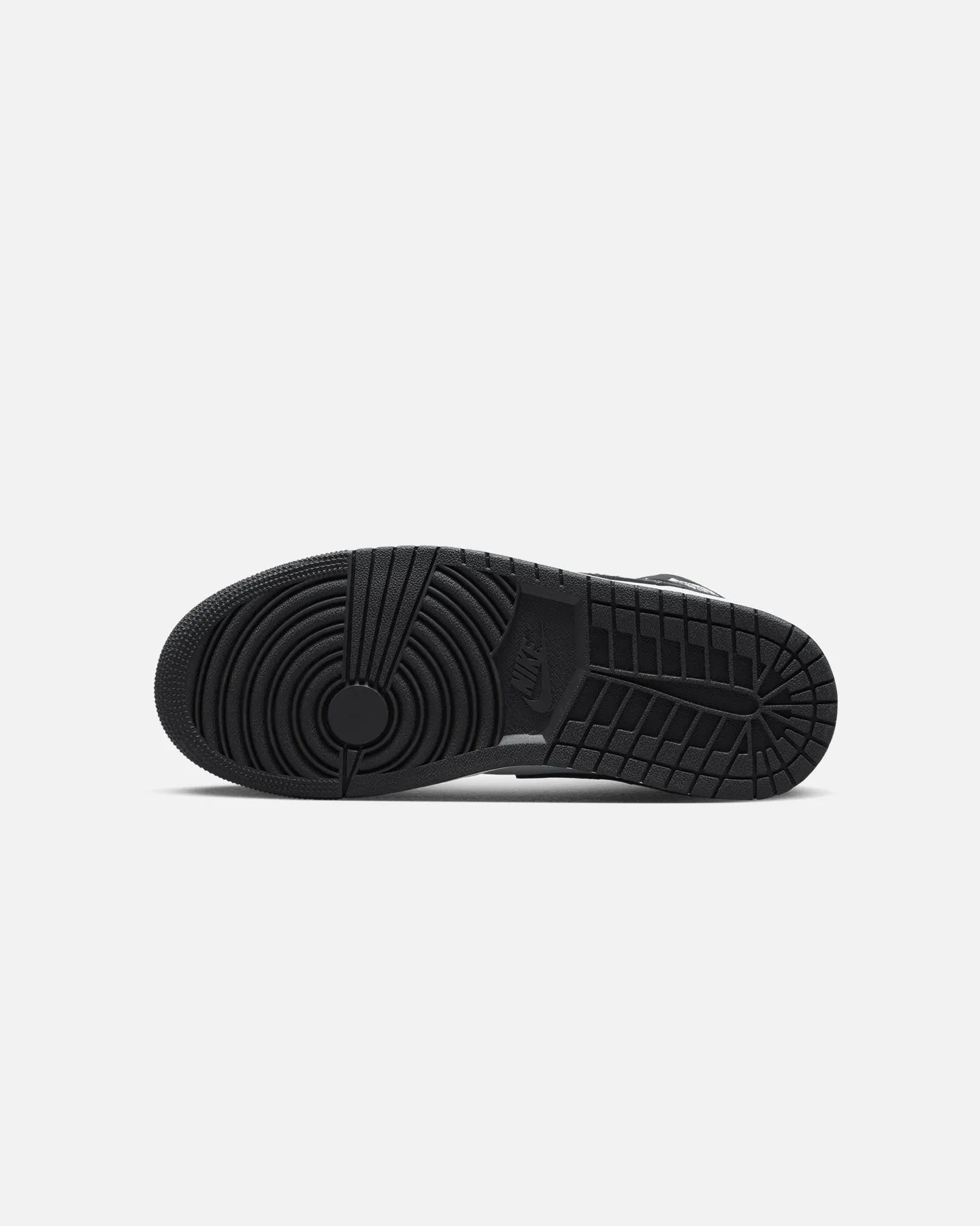 Early Jog Mid Top Jordan Air Jordan 1 Mid SE "Black Elephant" Off Noir/Black