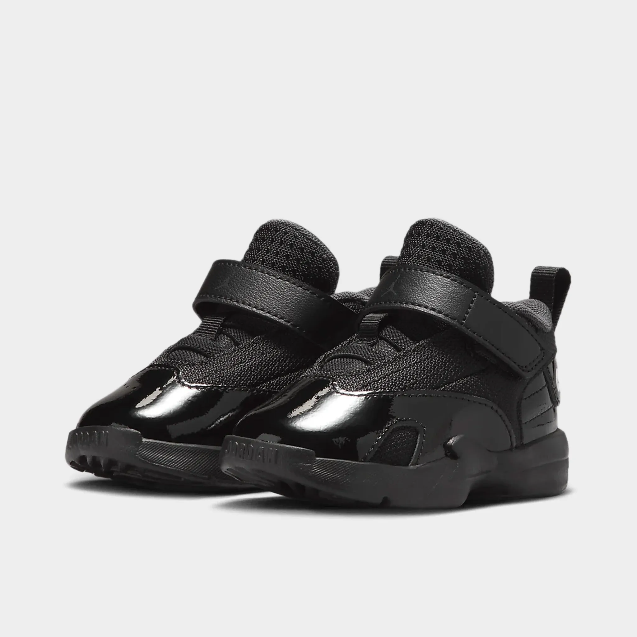 Built Light Fast Wear Jordan Max Aura 6 TD Black / Black