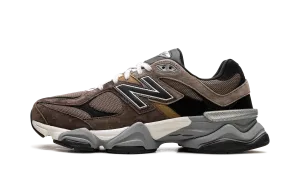 9060 "Dark Mushroom" fitness - themed shoes