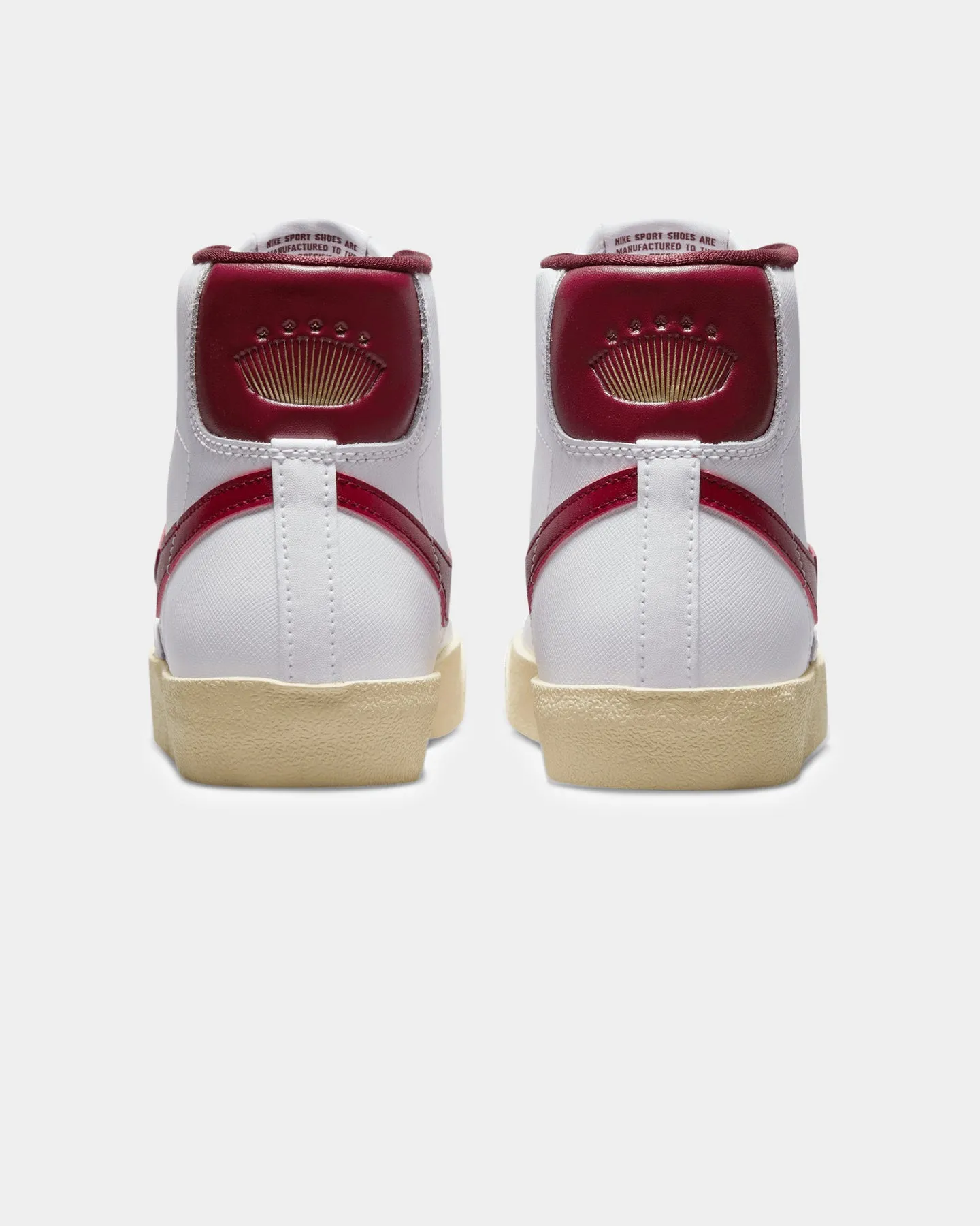 suede - type Nike Women's Blazer Low '77 SE "Hangtag Holster" White/Team Red